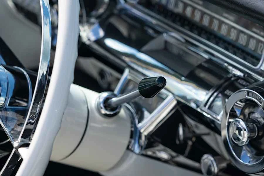 1957 Buick Roadmaster - Image 28 of 31