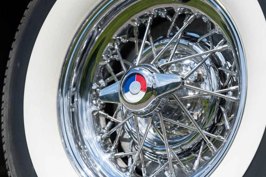 1957 Buick Roadmaster - Image 23 of 31