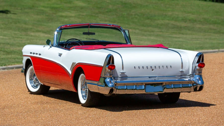 1957 Buick Roadmaster - Image 3 of 20