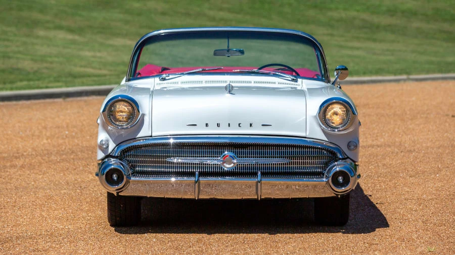 1957 Buick Roadmaster - Image 14 of 20