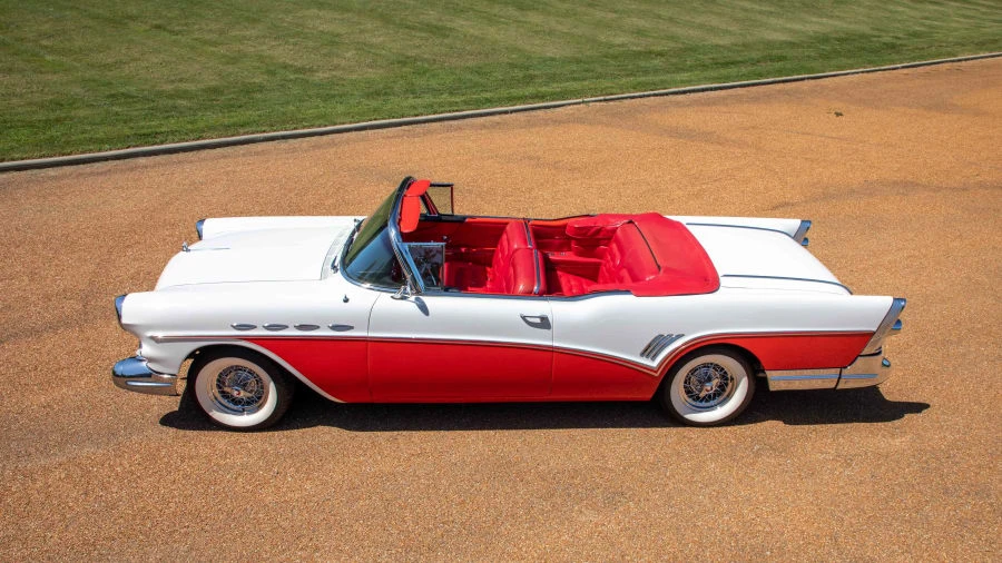 1957 Buick Roadmaster - Image 17 of 20