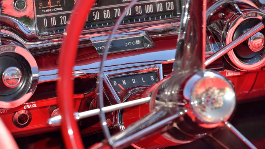1957 Buick Roadmaster - Image 9 of 20