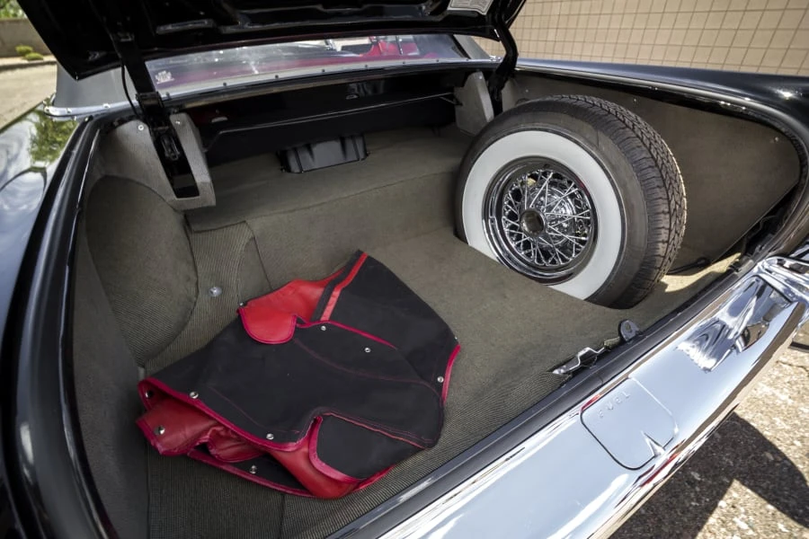 1957 Buick Roadmaster - Image 10 of 12