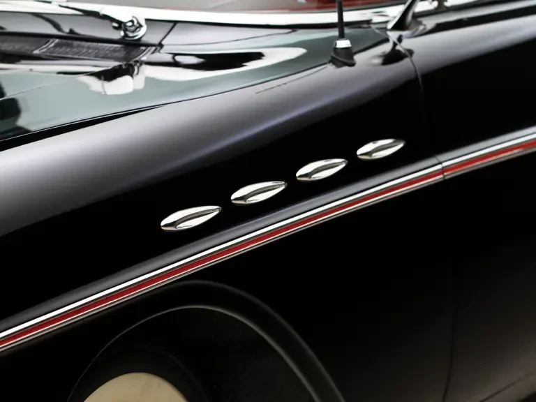 1957 Buick Roadmaster - Image 14 of 20