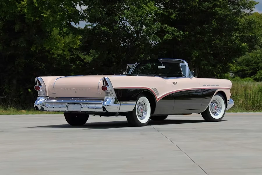 1957 Buick Roadmaster - Image 3 of 29