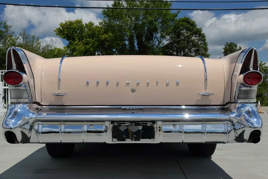 1957 Buick Roadmaster - Image 12 of 29