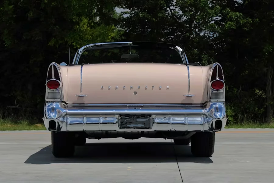 1957 Buick Roadmaster - Image 5 of 29