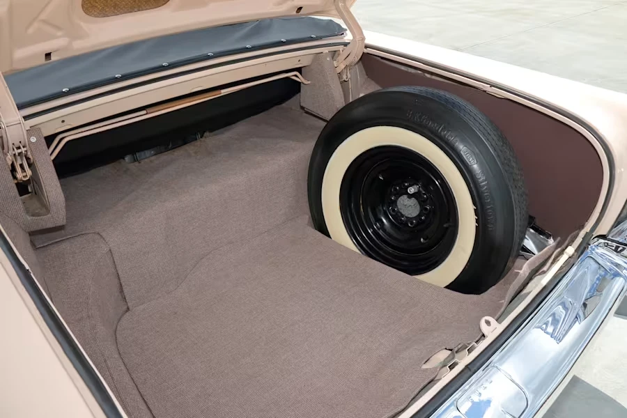 1957 Buick Roadmaster - Image 29 of 29