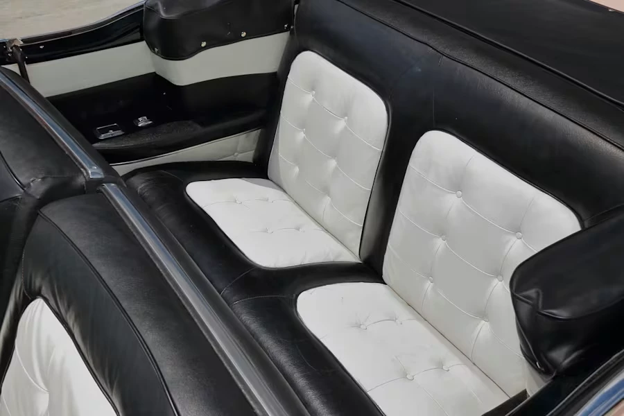 1957 Buick Roadmaster - Image 21 of 29