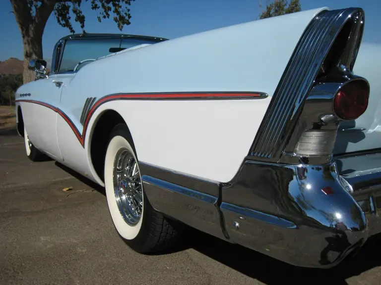 1957 Buick Roadmaster - Image 14 of 22
