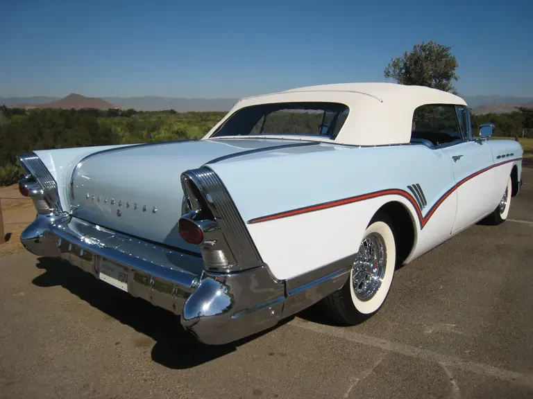 1957 Buick Roadmaster - Image 18 of 22