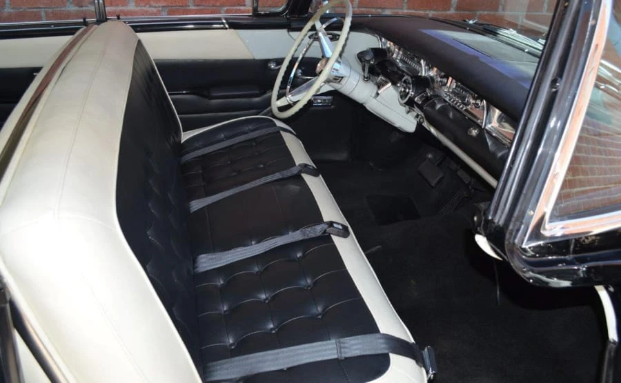 1957 Buick Roadmaster - Image 3 of 8