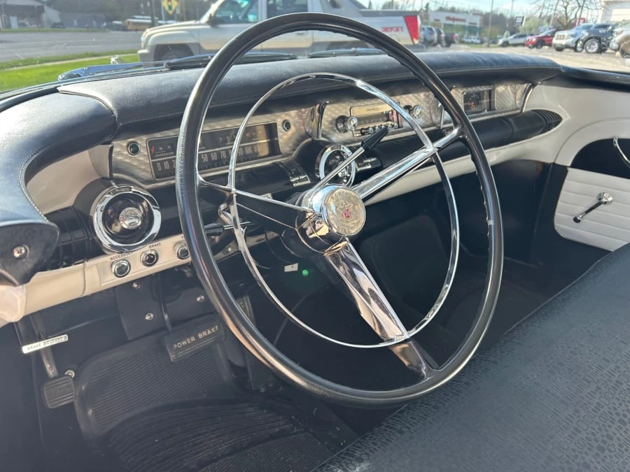 1957 Buick Super - Image 9 of 11