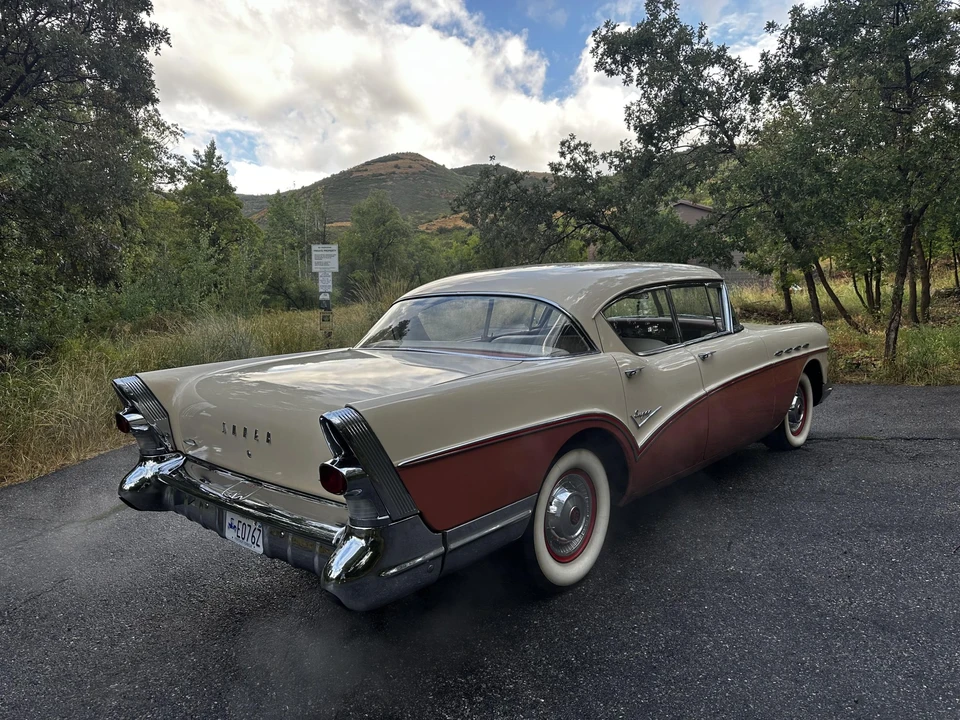 1957 Buick Super - Image 5 of 31
