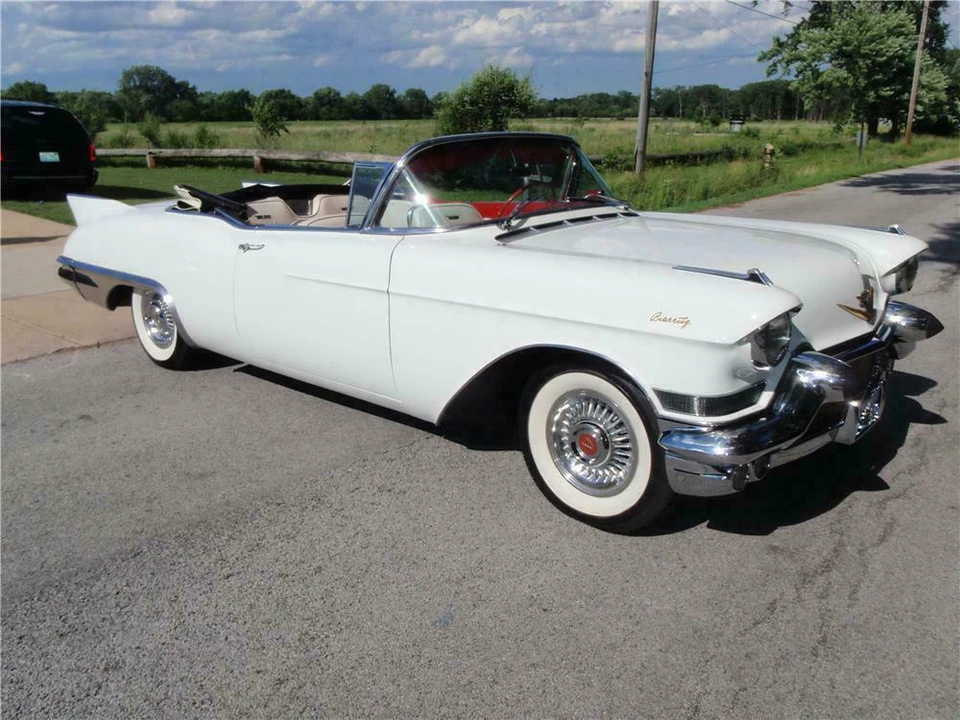 1957 Cadillac Eldorado 3rd Gen - Image 2 of 4