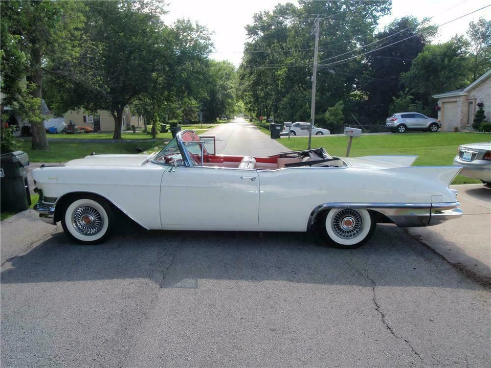 1957 Cadillac Eldorado 3rd Gen - Image 4 of 4