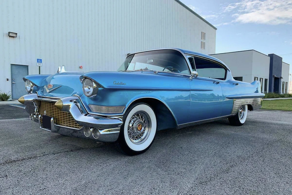 1957 Cadillac Sixty Special - Image 2 of 5