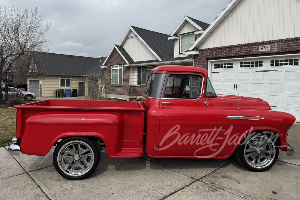 1957 Chevrolet Task Force - Image 5 of 10