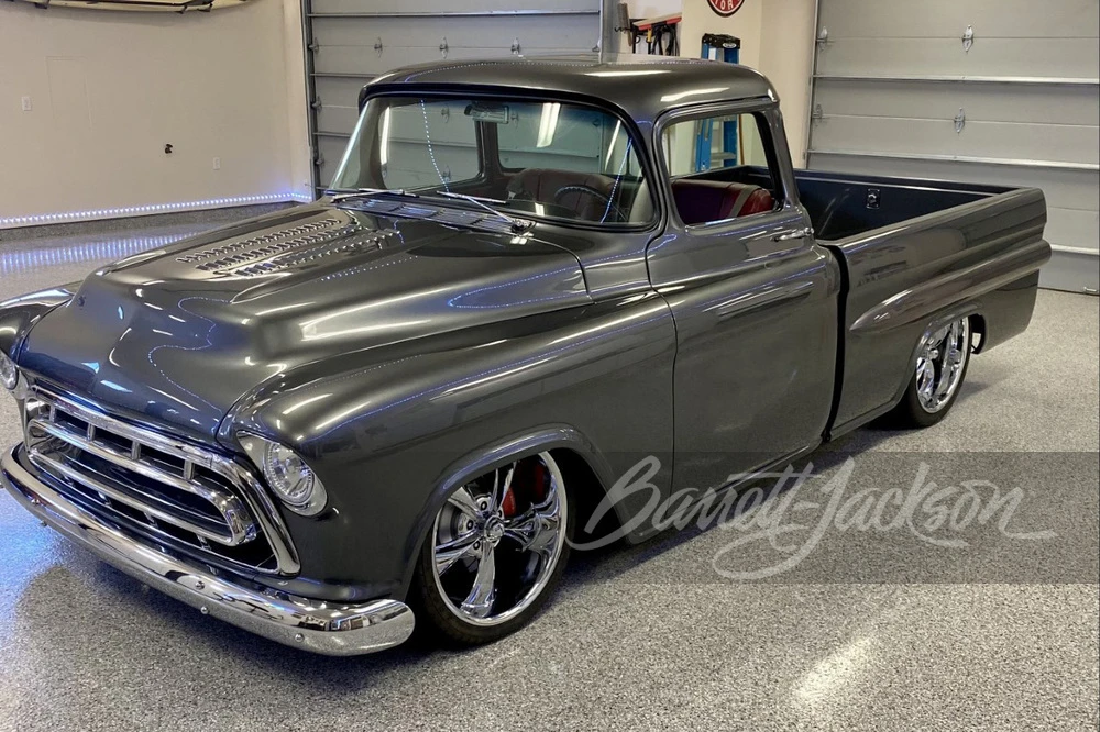 1957 Chevrolet Task Force - Image 5 of 15