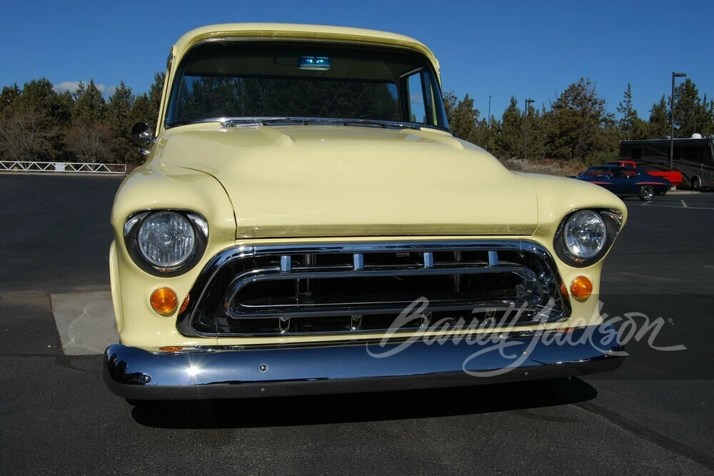 1957 Chevrolet Task Force - Image 5 of 10