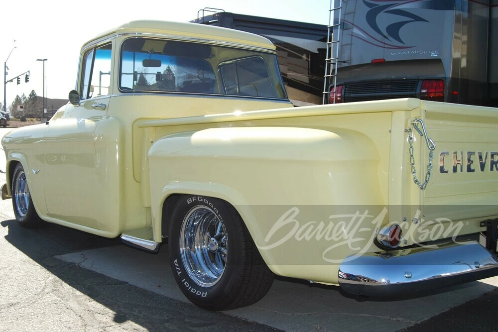 1957 Chevrolet Task Force - Image 7 of 10
