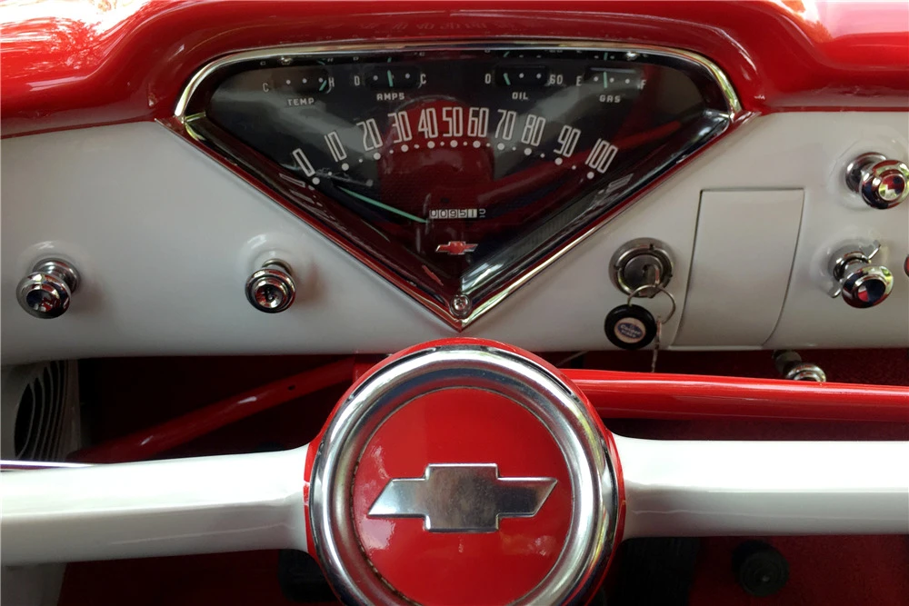 1957 Chevrolet Task Force - Image 7 of 10