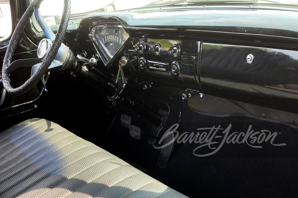 1957 Chevrolet Task Force - Image 5 of 12