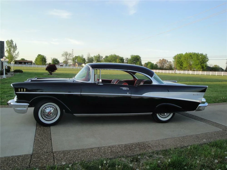 1957 Chevrolet Tri-Five Bel Air 2-Door Hardtop & Coupe - Image 5 of 5