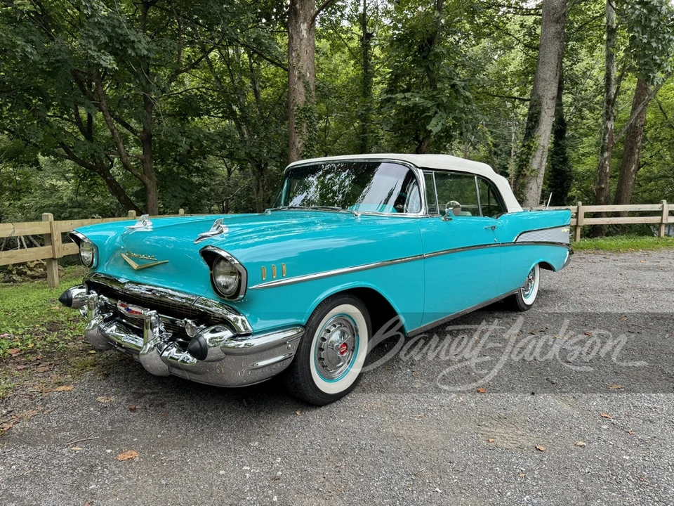 1957 Chevrolet Tri-Five Bel Air Convertible - Image 21 of 31