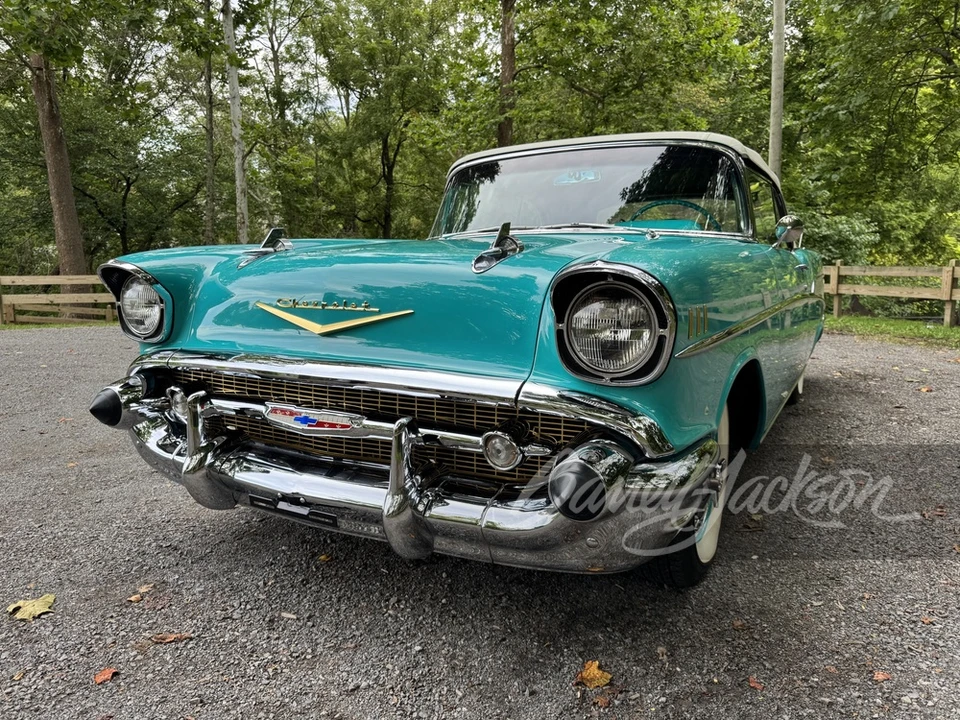 1957 Chevrolet Tri-Five Bel Air Convertible - Image 23 of 31