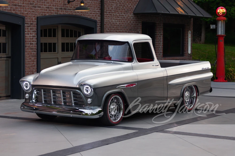 1957 Chevrolet Task Force - Image 19 of 31