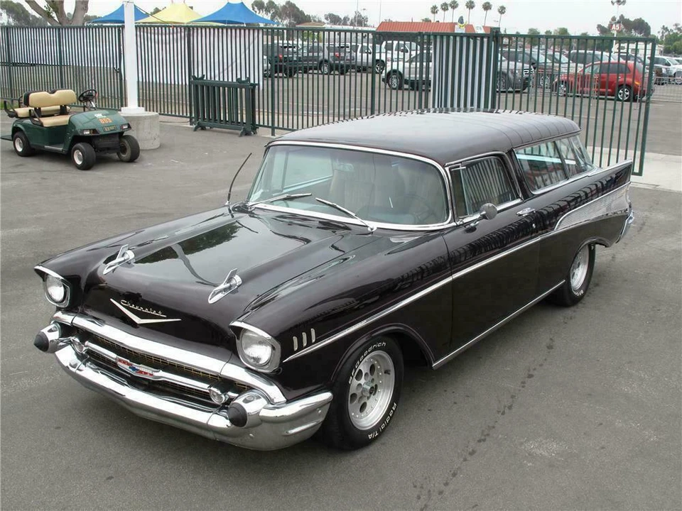 1957 Chevrolet Nomad - Image 2 of 5