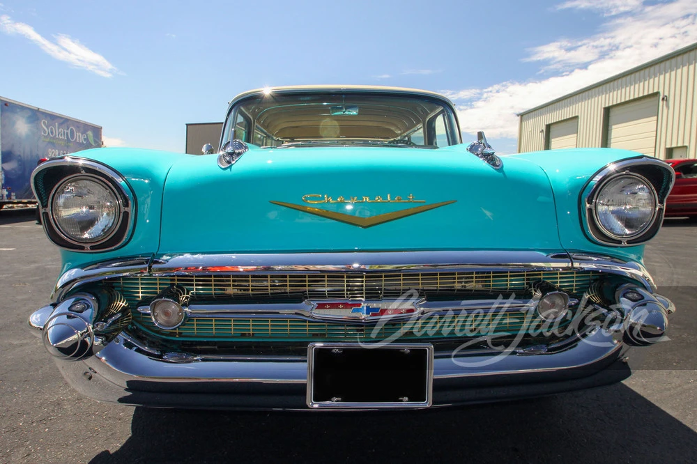1957 Chevrolet Nomad - Image 10 of 31