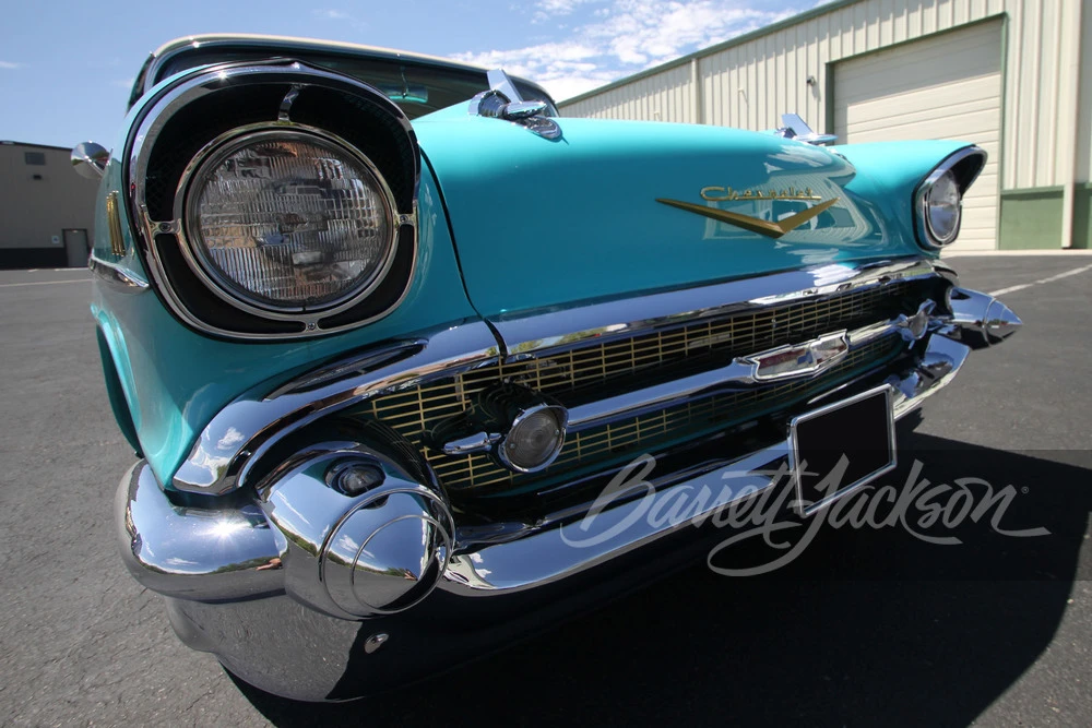 1957 Chevrolet Nomad - Image 23 of 31