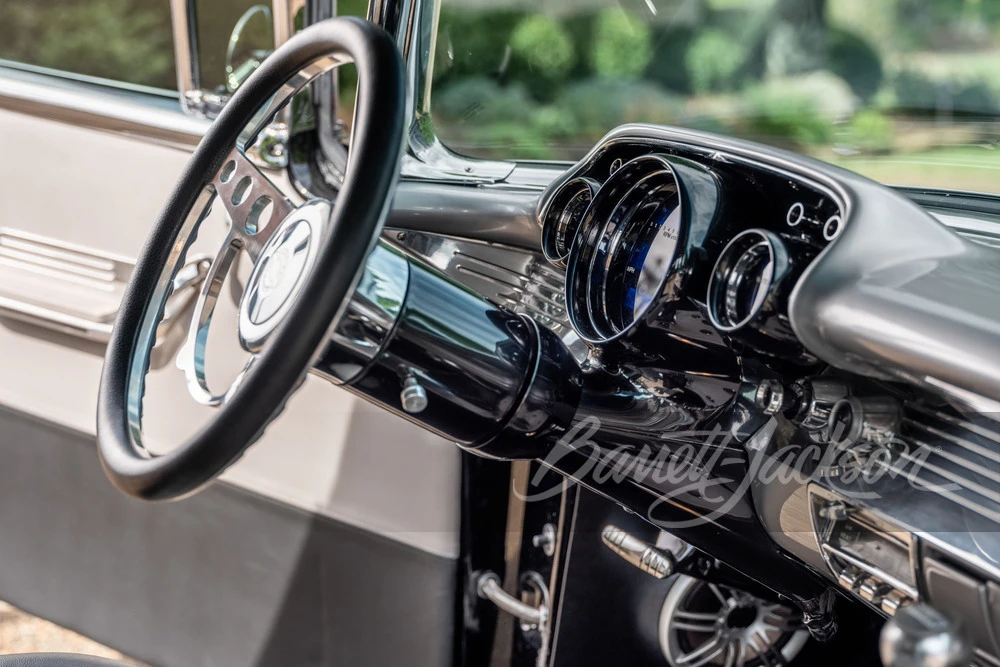 1957 Chevrolet Nomad - Image 13 of 31
