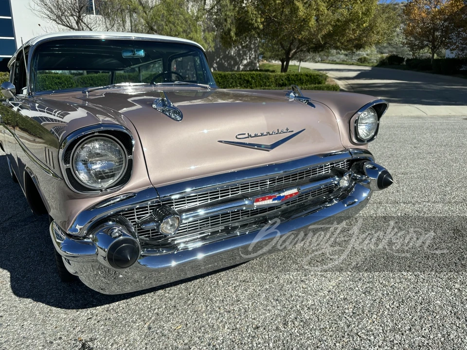 1957 Chevrolet Nomad - Image 21 of 31