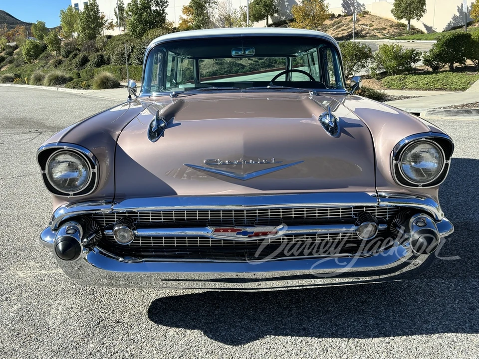 1957 Chevrolet Nomad - Image 28 of 31