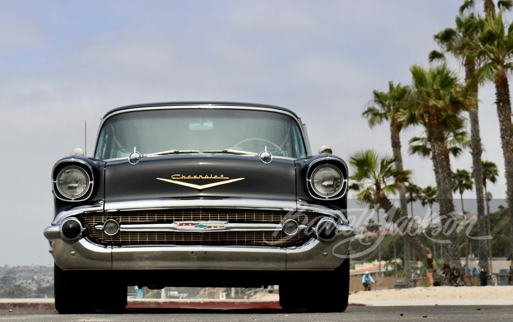 1957 Chevrolet Nomad - Image 9 of 10