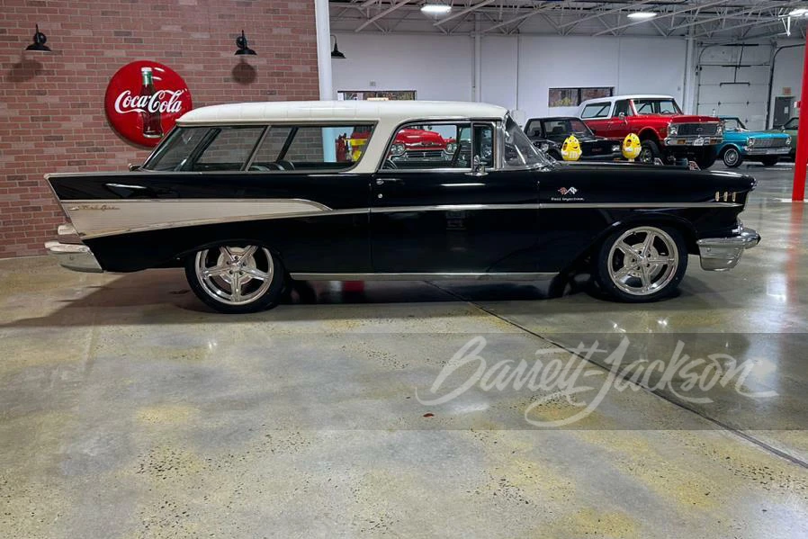 1957 Chevrolet Nomad - Image 11 of 11