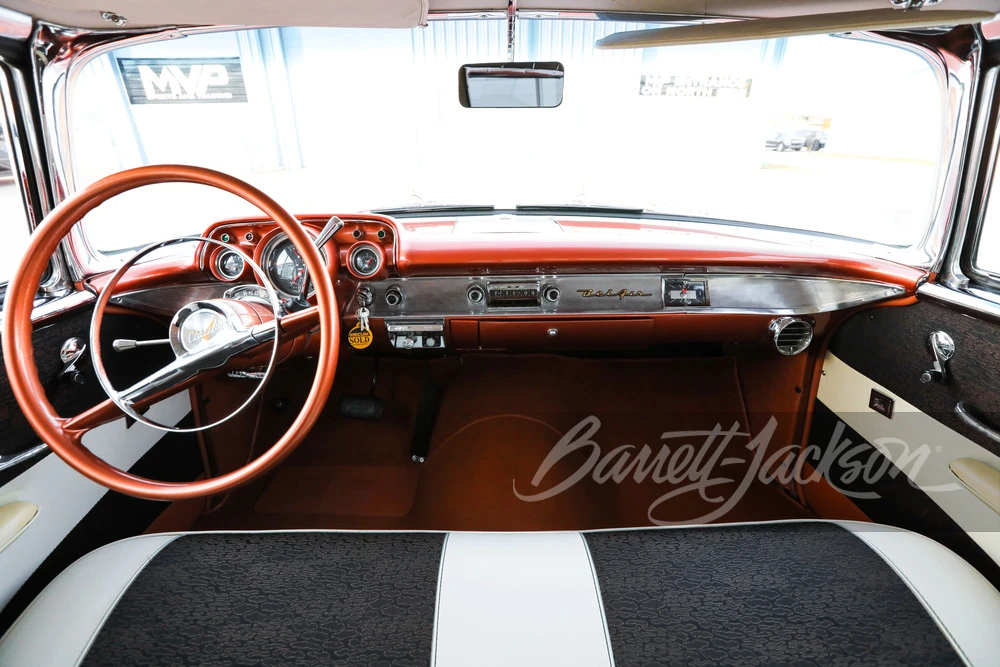 1957 Chevrolet Nomad - Image 11 of 24