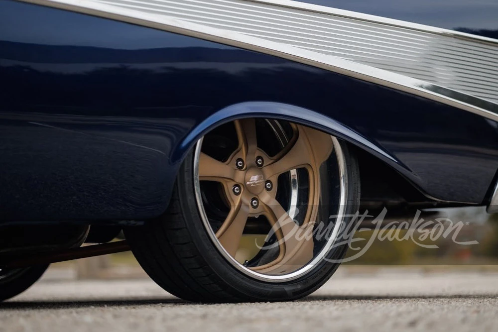 1957 Chevrolet Nomad - Image 8 of 18
