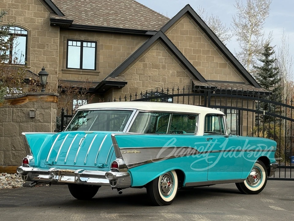 1957 Chevrolet Nomad - Image 2 of 31
