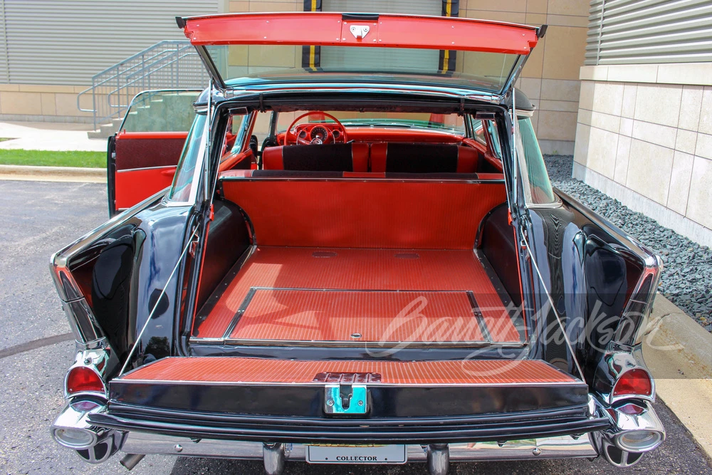 1957 Chevrolet Nomad - Image 15 of 20