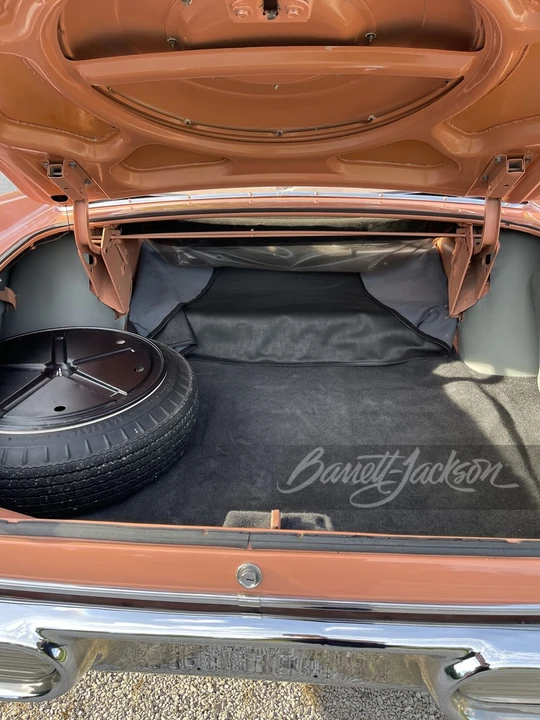 1957 Chrysler Imperial 2nd Gen - Image 5 of 6