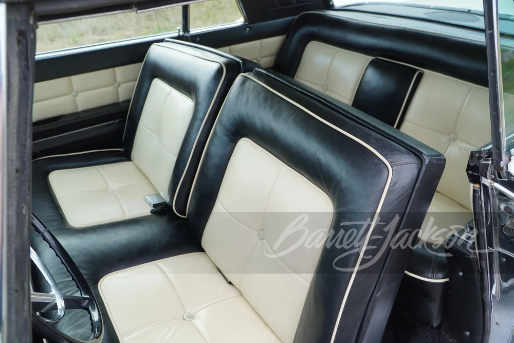 1957 Lincoln Continental Mark II - Image 7 of 31