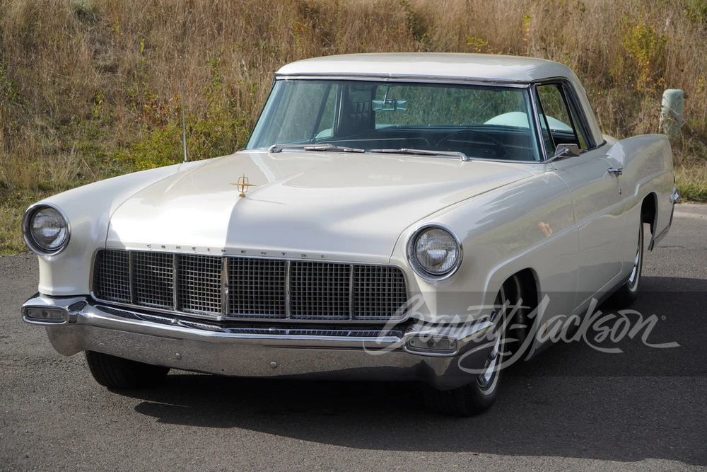 1957 Lincoln Continental Mark II - Image 12 of 31