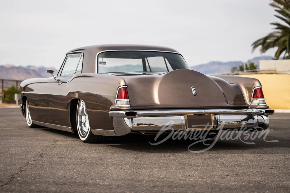 1957 Lincoln Continental Mark II - Image 30 of 31