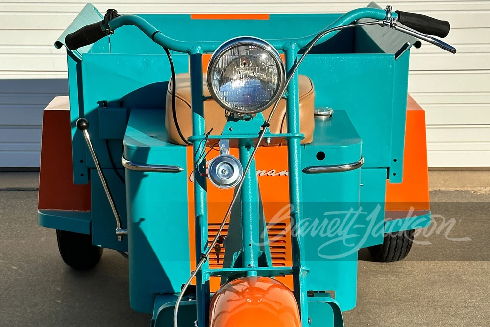 1957 Cushman - Image 8 of 11