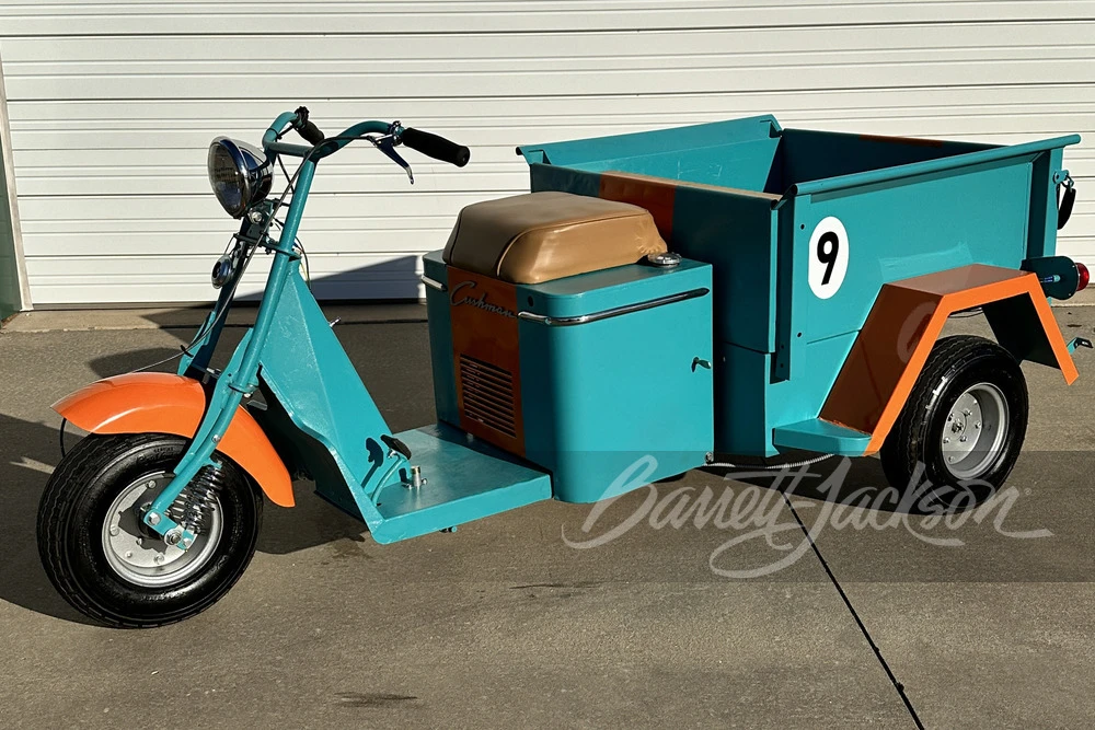 1957 Cushman - Image 6 of 12