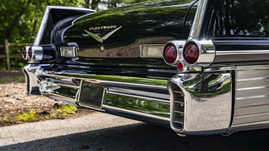 1957 Cadillac Sixty Special - Image 10 of 17